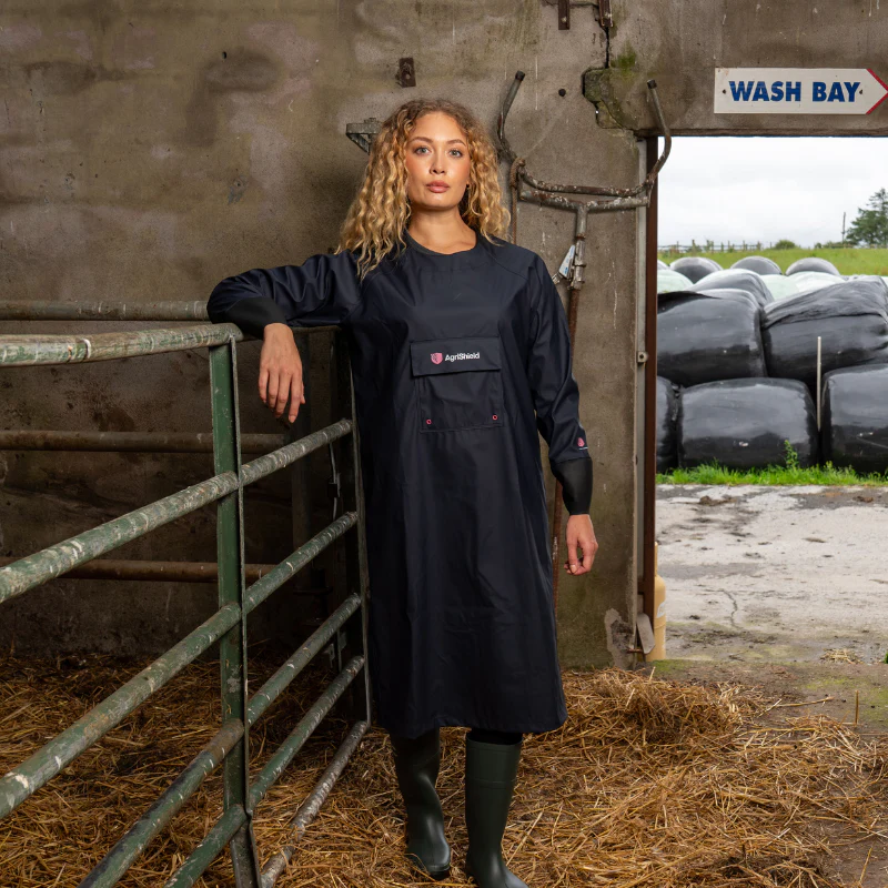Agrishield Women's Dairy Gown Navy - Image 6