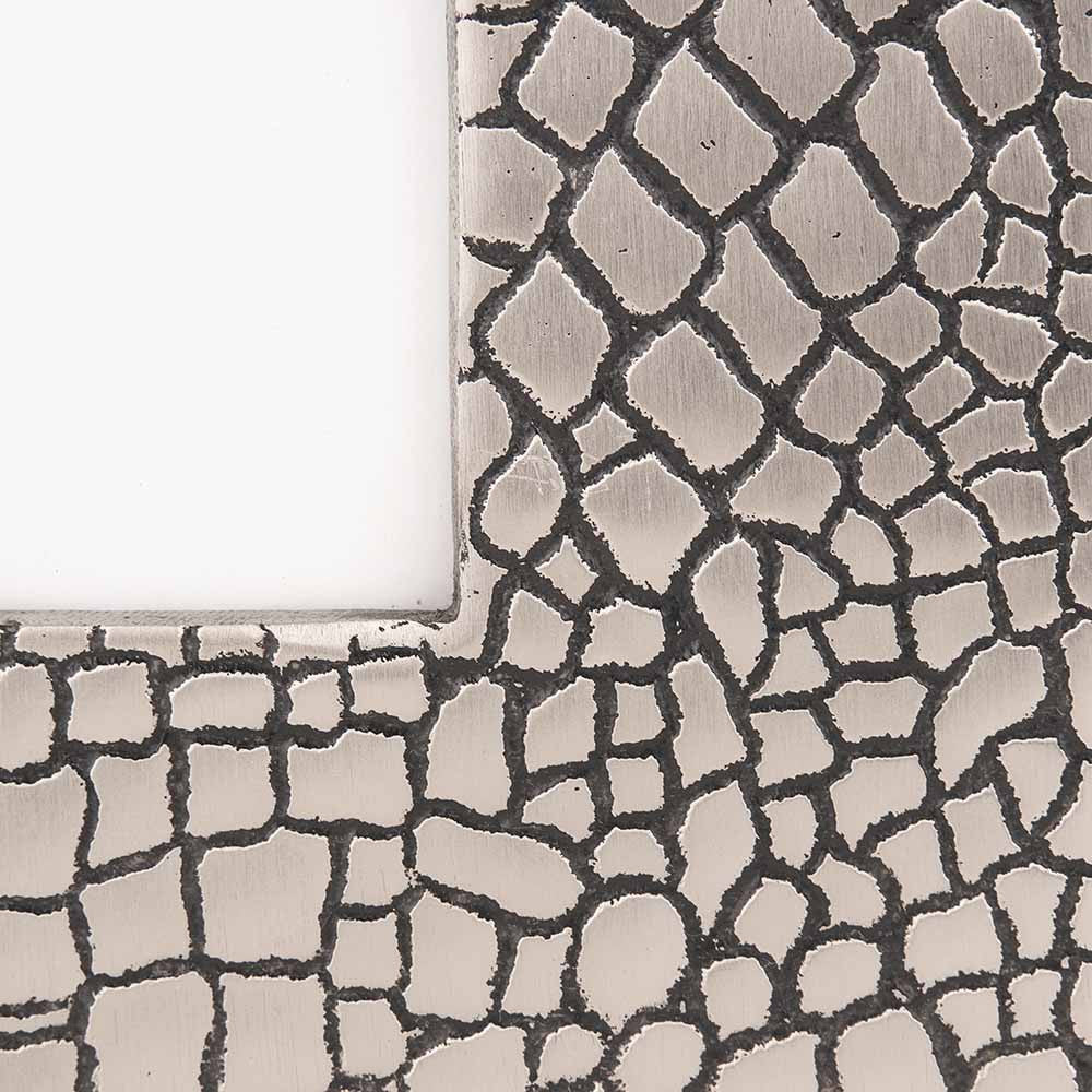 Antique Silver Metal Croc Print 5 x 7" Photo Frame - Image 8