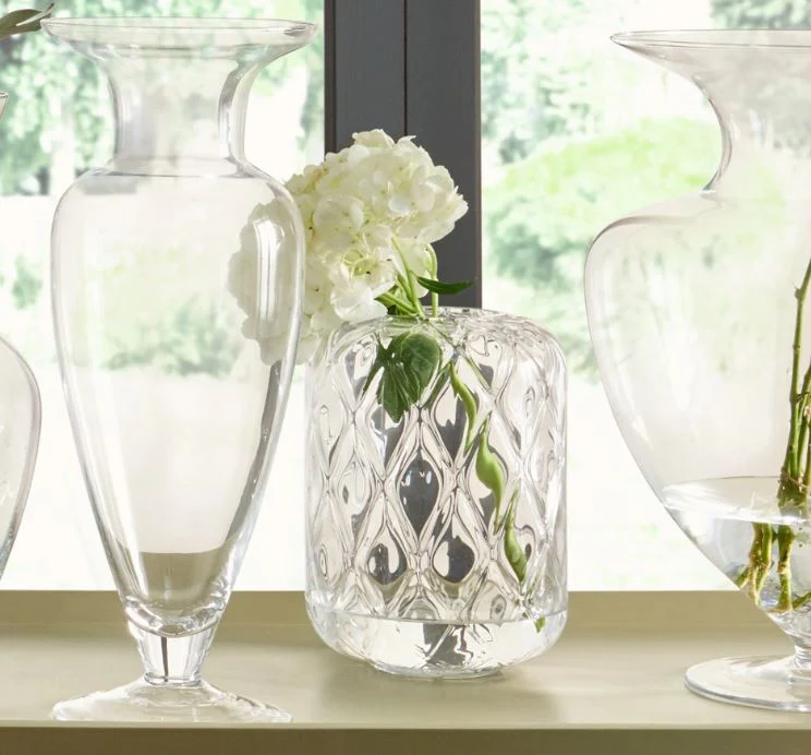 Clear Glass Diamond Optic Vase Small - Image 2