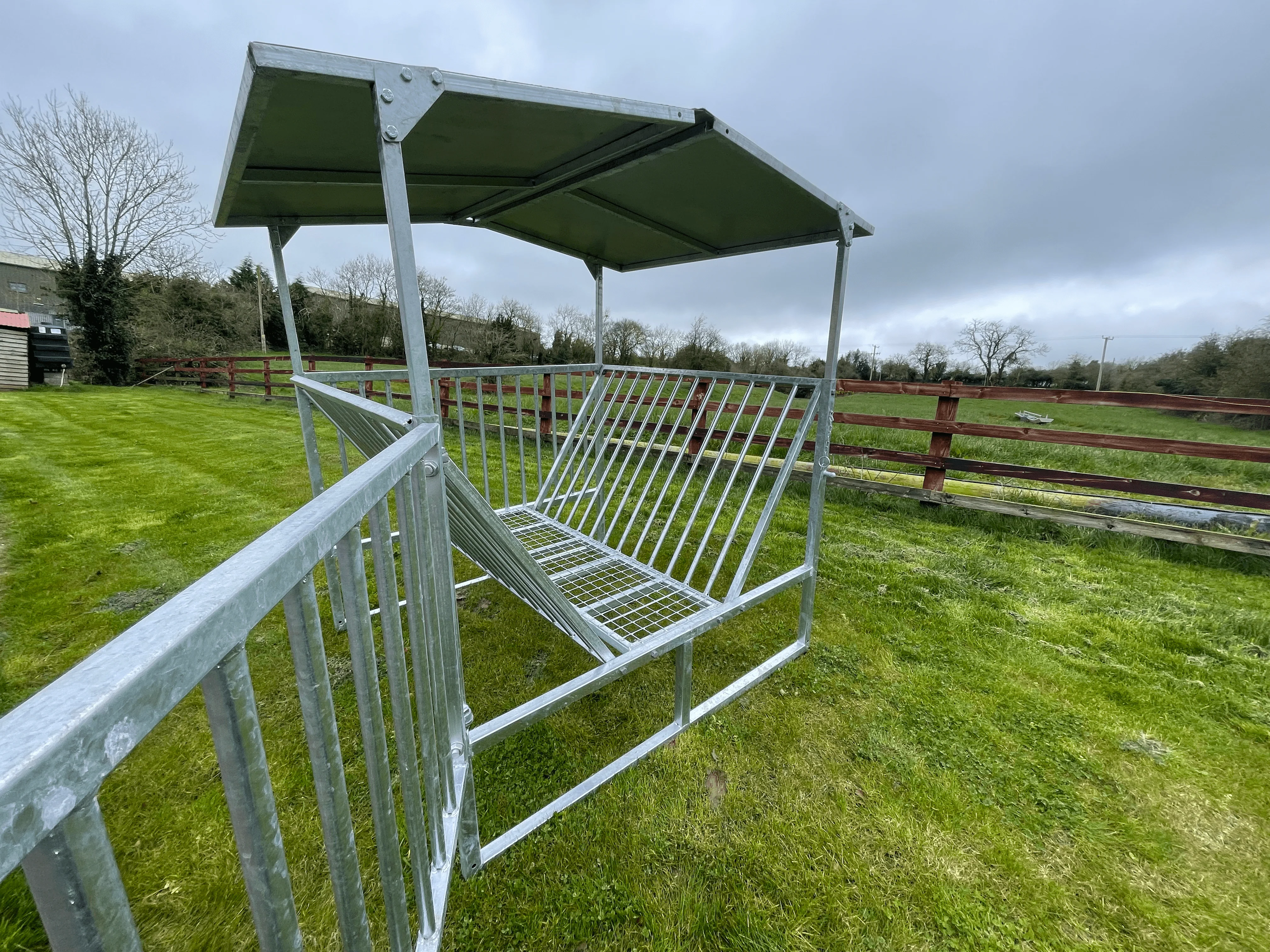 Condon Bale Cradle - Image 3