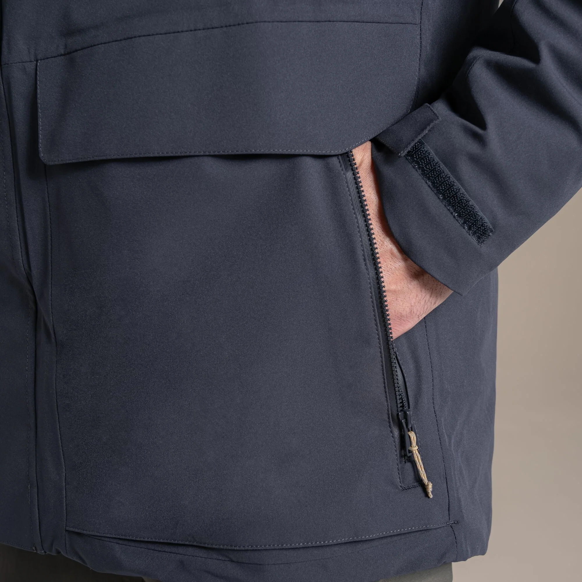 Craghoppers Lorton II Thermal Jacket - Dark Iron - Image 4