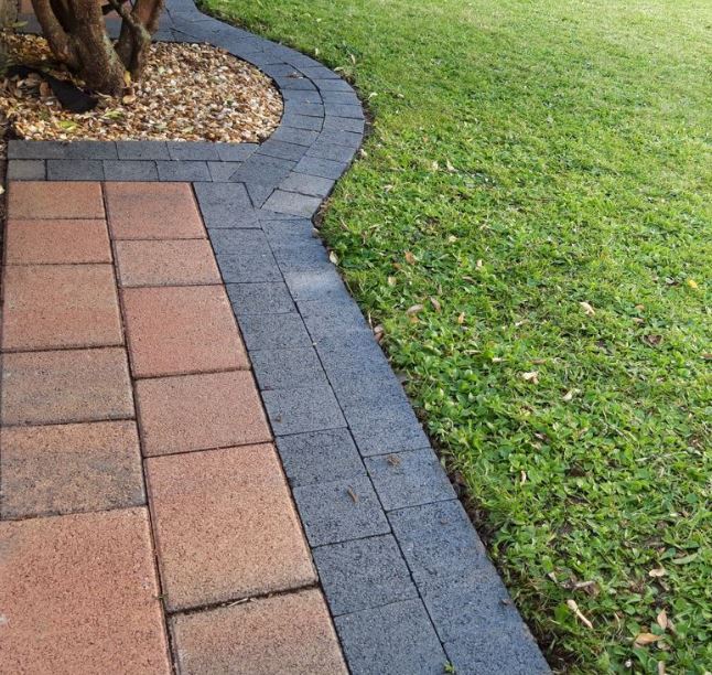 Roadstone Castlestone Sett 60mm Charcoal Grey - Image 2