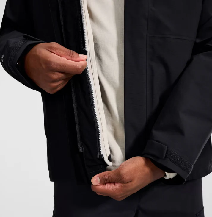 Berghaus Men's Hillwalker 2.0 Interactive Jacket - Black - Image 7