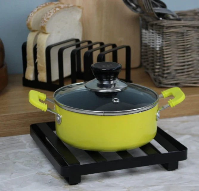 Flat Iron Trivet 18x18x2.8cm - Image 2