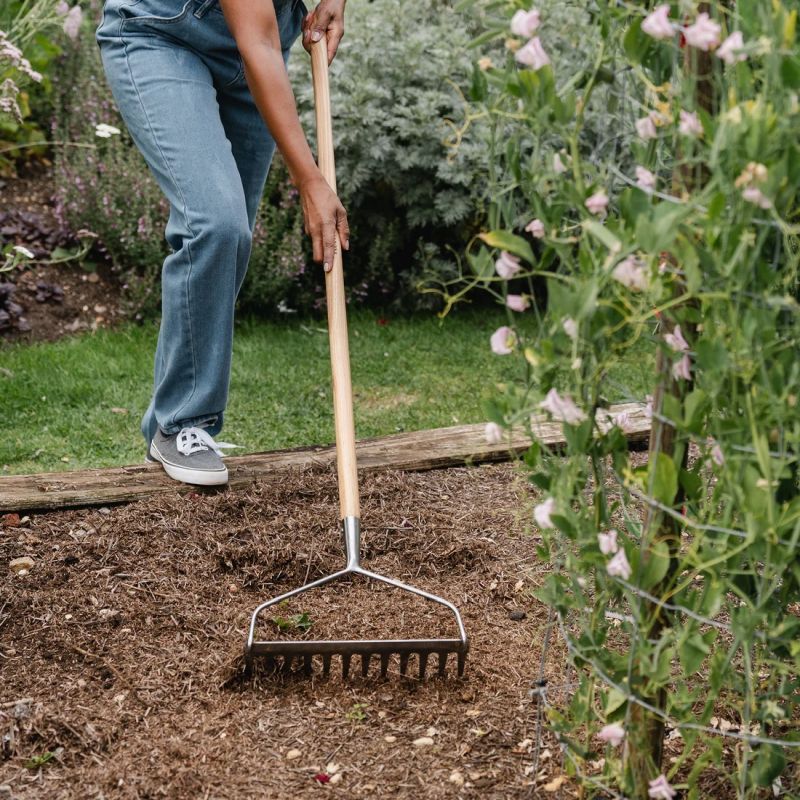 Kent & Stowe Garden Life Soil Rake