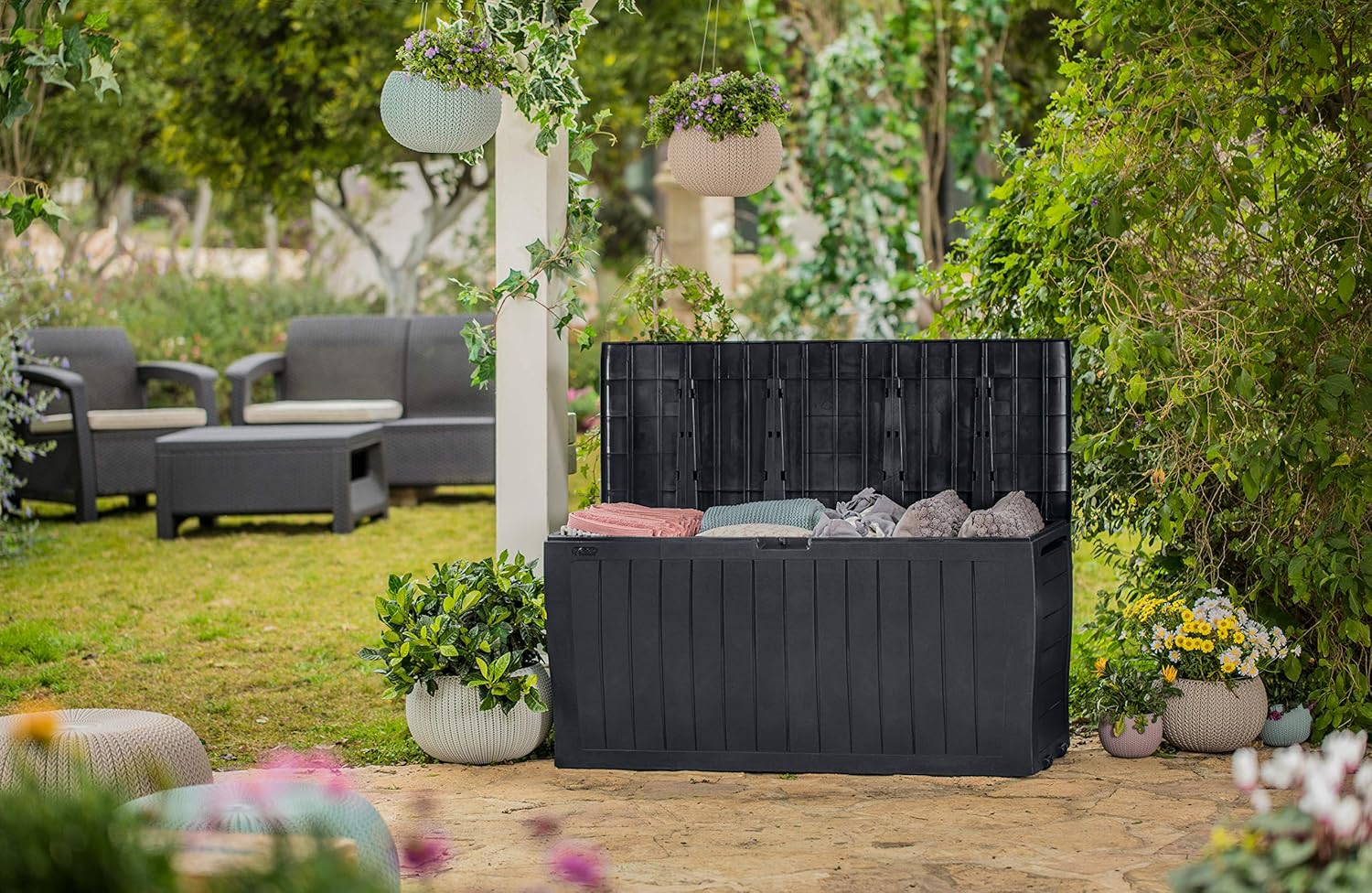 Marvel Plus Outdoor Storage Box - 270L - Image 2