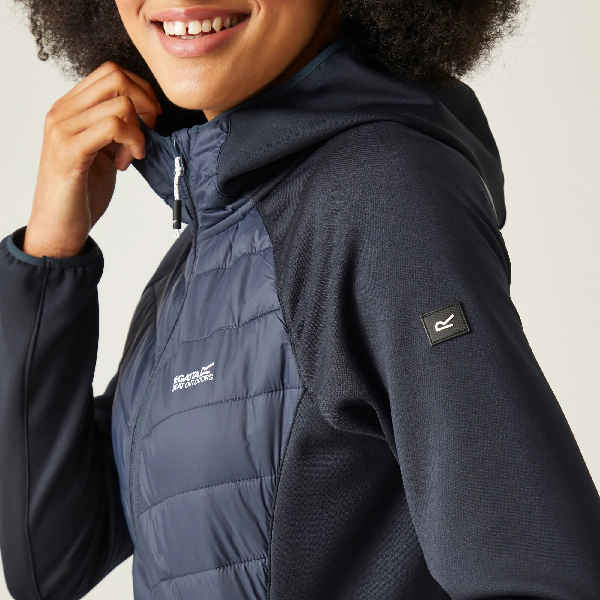 Regatta SS25 Women's Andreson VIII Hybrid Jacket | Navy - Image 5
