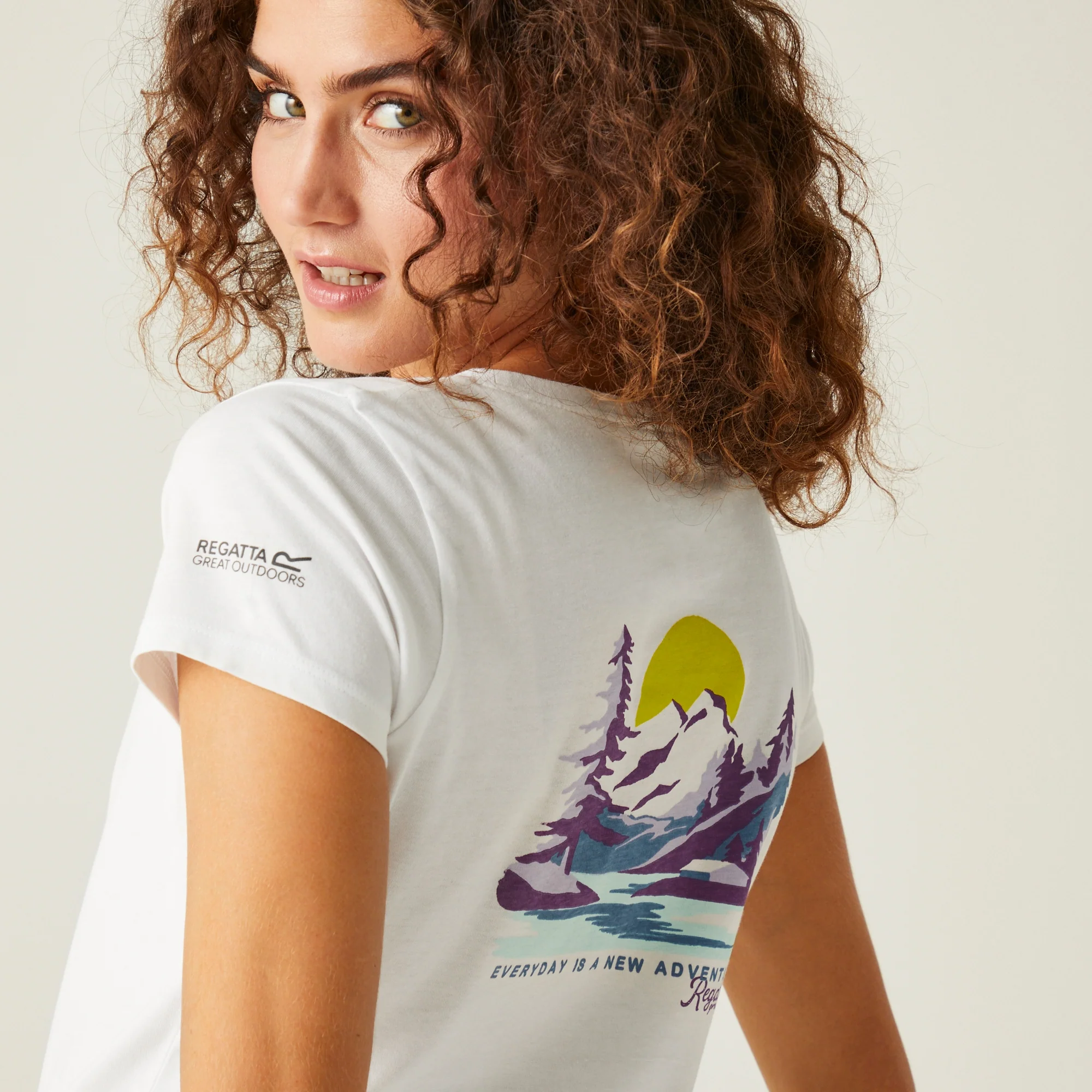 Regatta Women's Breezed T-Shirt - White - Image 4