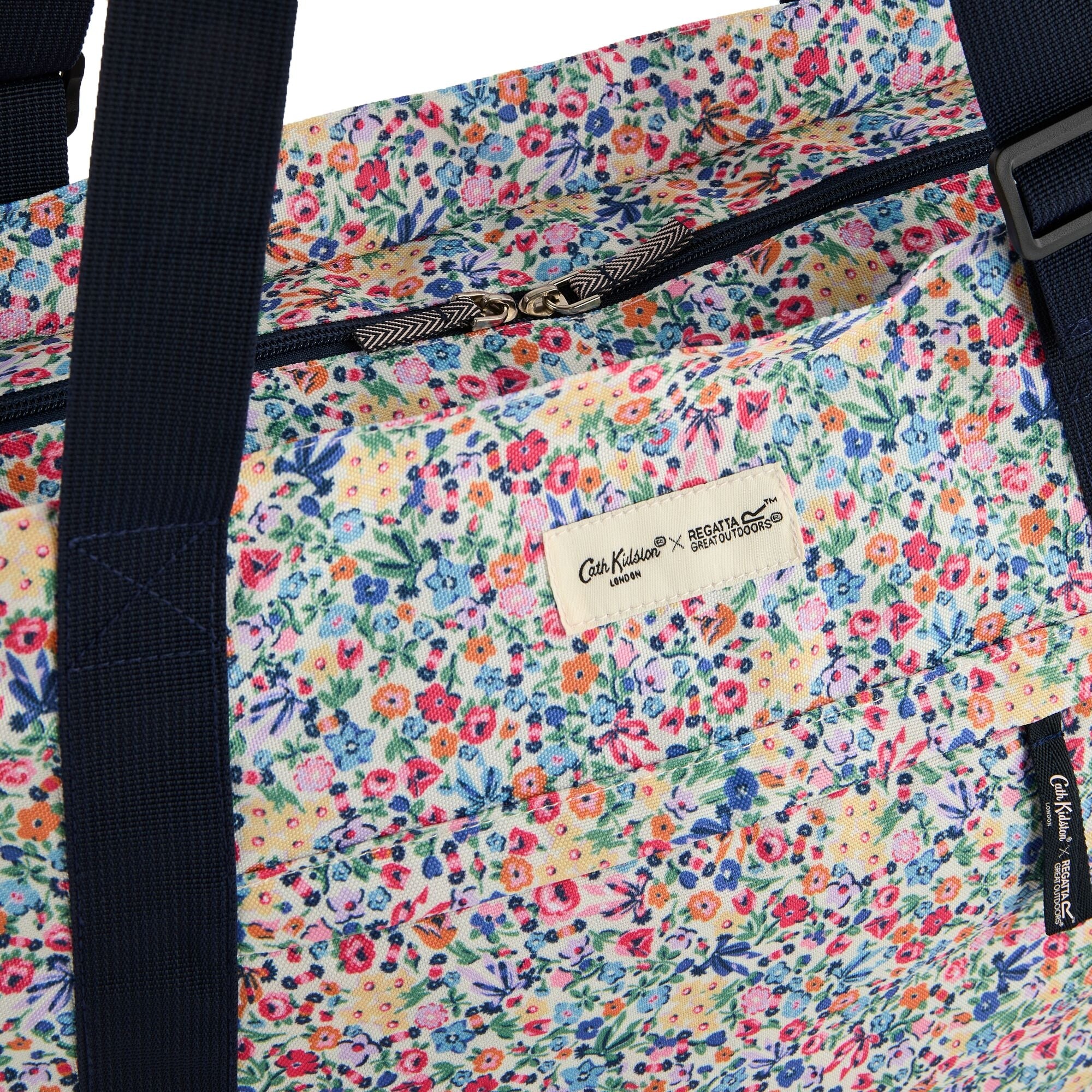 Regatta X Cath Kidston Tote - Cream Harmony Ditsy Floral - Image 7